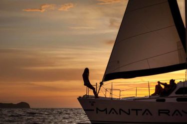 Sunset sailing El Mangroove Papagayo