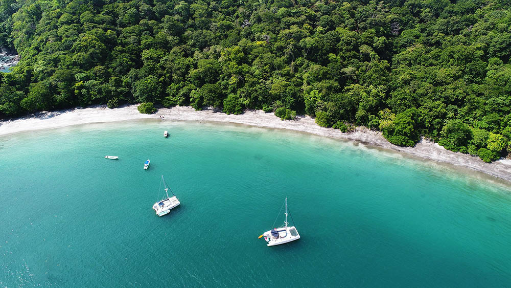 Sailing Papagayo Peninsula